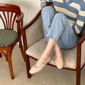 [하프클럽/다잇템]여자 레더 미니멀리즘 데일리 스트랩 플랫슈즈