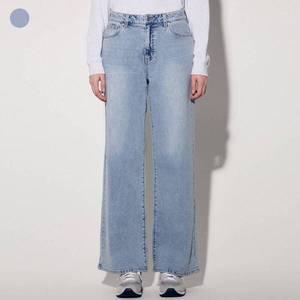 [게스]여성 L톤 뉴와이드 YP1D9055 5098200