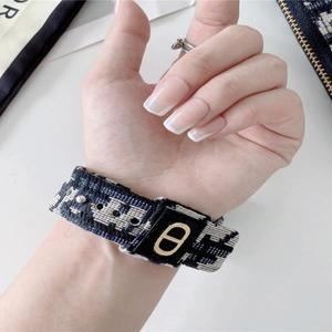 고급스러운 가죽 스마트워치 밴드 캔버스 Huawei GT5 GT4 Fit3 Samsung Watch6 Apple iWatchS10