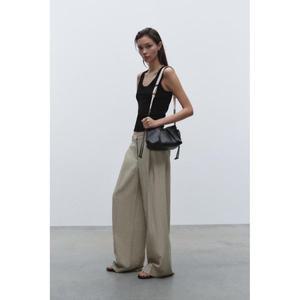 매장정품 자라 ZARA 턱 디테일 미니 백 - 블랙 6527510800 1768032
