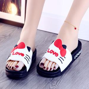 베리슈 여성 3.5cm 발편한 쿠션 키높이 통굽슬리퍼 회사 사무실 학생 봄 여름 가을 실내화 샌들