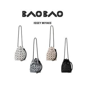 바오바오 링백 크로스백 숄더백 실버 베이지 화이트 블랙 BB43AG531 Issey Miyake