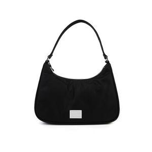 마리떼 클래식 로고 호보백 블랙 MFG45SBG102BLK