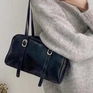 여성 바게트 가방 보스턴 숄더백 데일리백 올드머니룩