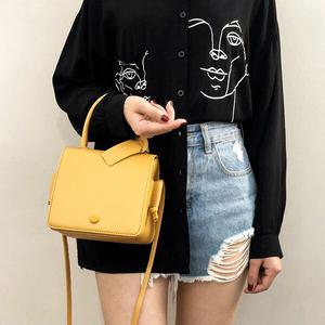 [하프클럽/패션이슈]헤르몬 토트백 615673825834