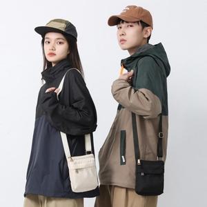 [다잇템] 남성 커플가방 여성 폰보관 길이조절 경량소재 크로스백