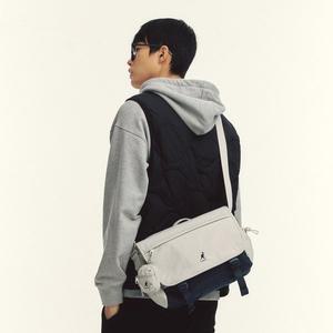 [캉골](대전신세계)코어 라이트 메신저백 2084 2종 택1