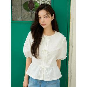 [올리브데올리브](광주신세계)엠보 텍스처 리본 볼륨 소매 블라우스 OW5XB402