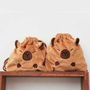 카피바라 캐릭터 파우치 스트링 복주머니 [CAPYBARA 생리대 화장품 여행용 주머니 미니 귀여운 더스트백]