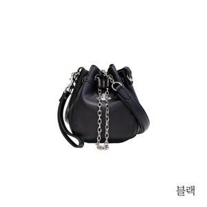 비비안웨스트우드 크리시 버킷백