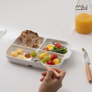 [쓰임] 이지앤굿 4절 나눔접시