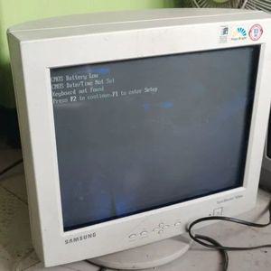 CRT 모니터 옛날 브라운관 데스크탑 골동품 티비 구형