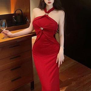 여자 연말 파티룩 홀터넥 버클 드레스 롱원피스