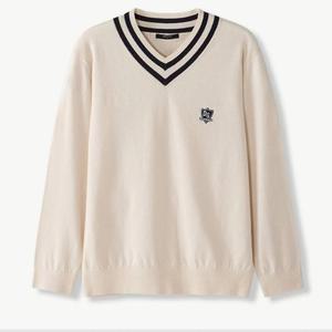 STCO 세이브존04 SS 봄 화이트 브이넥 니트 2GK24161S