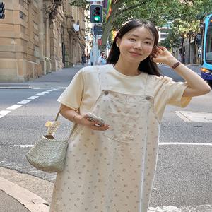 베리요거트 플라워 멜빵 원피스 (one color)