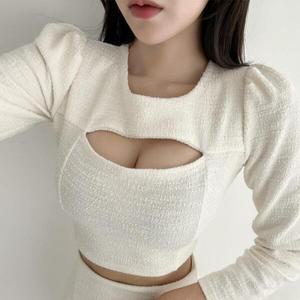 /옷자락 여자 언더붑 컷아웃 앞트임 크롭티 긴팔티