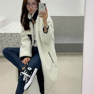 가을 캐쥬얼 롱후리스 코트 여성 겨울 시즌추천 레귤러핏 배색 트렌드