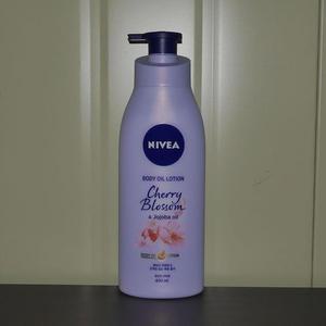 [OFK49O50]NIVEA 바디로션 체리블로썸 400ml