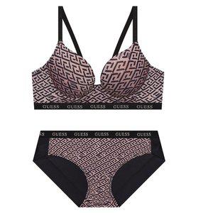 [게스언더웨어](강남점)로고 입체나염 브라+팬티세트(GBWBR919/GBWBP919PK)