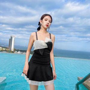 야무치 여자데일리룩 비치웨어 커플룩 러블리 수영복 KUK2 키작 래쉬가드 비치