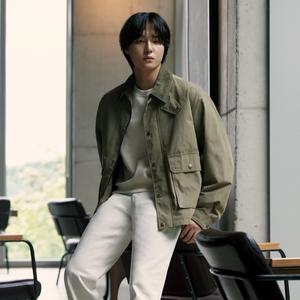 [롯데백화점]리얼지오지아 [2컬러] 24FW 데일리 코듀로이 카라 헌팅자켓 ADE3JJ1801 CM9344