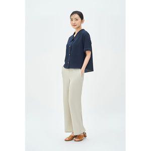 [하프클럽/신원아울렛]스티치 카라 하프 블라우스 BIBAF7409 B