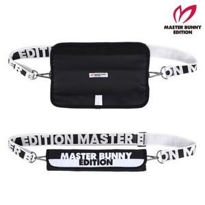 MASTER BUNNY 컬러 웨빙 디테일 미니 골프 하프백 431-C1AC0623