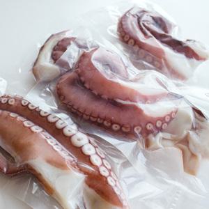 아주부 통영 산지직송 자숙 문어다리 숙회 200g, 400g