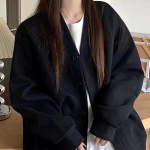 [셀러허브]기모 브이넥캐주얼 맨투맨 가디건 단추 오버핏 아우터 블랙 (S31589376)
