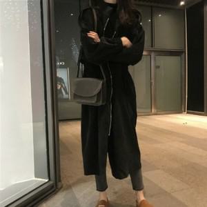 [하프클럽/에퀴르]에퀴르 여성 가을 겨울 오버핏 코듀로이 스트링 데일리 롱 코트