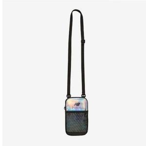 뉴발란스키즈 패턴 핸드폰가방 NK8ADS305U_(19)Black