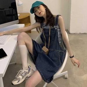 [하프클럽/셀러허브_여성트랜드패션]여자 공항 패션 멜빵바지 휴가 룩 청 반바지