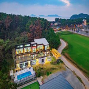 [충남 펜션] 태안 휴플레이스풀빌라 (태안,안면도,서산)