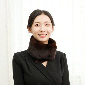 [우진모피](WJ) 코펜하겐퍼 휘메일 밤색 밍크머플러 국내생산 본사직영