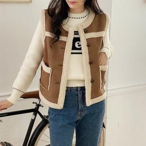 [다잇템] 여자 덤블 모양 콘트라스트 카라없는 트랜디 무스탕 베스트