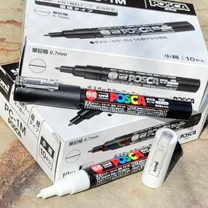유니 데코펜 포스터마카 포스카 0.7mm 극세필 1다스 (WB64CE6)