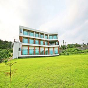 [제주 펜션] 서귀포 브릭216 (서귀포시)