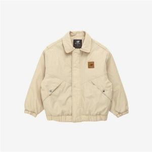 뉴발란스키즈 ESSENTIAL패디드 코치 점퍼 NK9DF1101UBeige