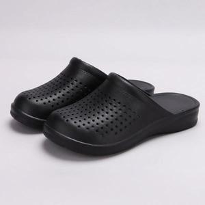 2025 Eva Soft Sole 의사 간호사 슬리퍼 여성 경량 속이 빈 플랫폼 슬라이드 여성 솔리드 미끄럼 방지 비치