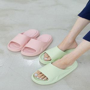 여성 쿠션 슬리퍼 실내화 거실화 106692A