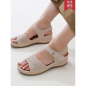 [하프클럽/사임당슈즈]5cm 가볍고 편안한 벨크로 스트랩 샌들 미끄럼방지 고무창  112453