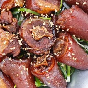 쫀득하고 부드러운 돼지꼬리 족발 구이 300g 냉동상품