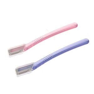 단면 눈썹 일자형 2p 정리 제모 다듬는 남자