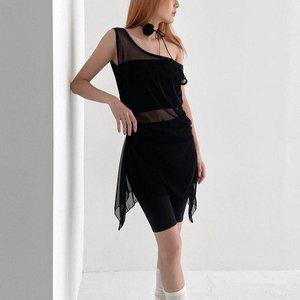 [옷자락]여자 시스루 스포티 레이어드 롱티 망사 언발 롱 나시_P344221860