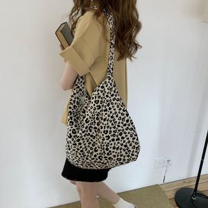 레오파드 에코백 호피 숄더백 여행 여성가방