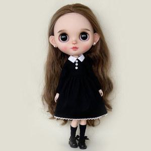 새로운 수제 브라이스 옷 라운드 넥 긴 소매 블랙 드레스 바비 OB24 아존 1/6 인형 액세서리