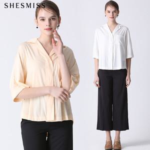 [쉬즈미스(SHESMISS)] 오버핏 오픈 카라 셔츠 (택가격: 168000원)