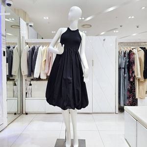 [AK플라자] [밸리걸] 홀터넥 민소매 벌룬 롱원피스 223870