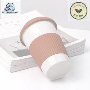 머그컵 집들이 재사용 가능 세라믹 커피 컵 실리콘 뚜껑 및 슬리브 물튀김 방지 여행용 380ml