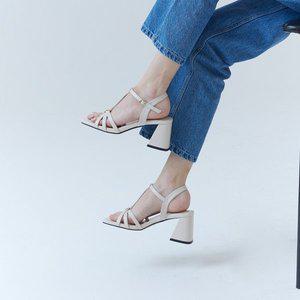 [솔트앤초콜릿] [아이들 슈화 착용]스퀘어 토 멀티 샌들 412324006 (7cm/3colors)